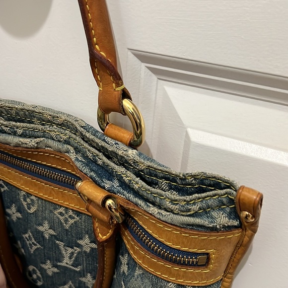 Louis Vuitton Denim Sac Plat Bag (Full Inclusion) - Picture 9 of 16